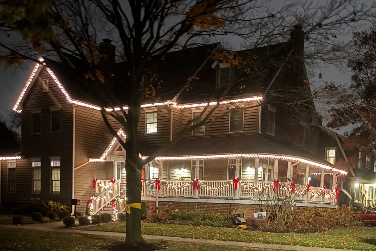 Christmas Lighting Thumbnail